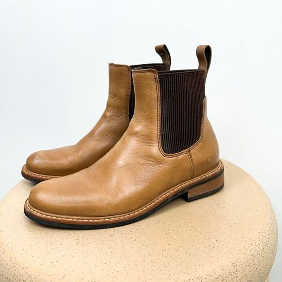 Nisolo Shoes - Nisolo Women’s Leather Carmen Chelsea Boot in Almond Brown